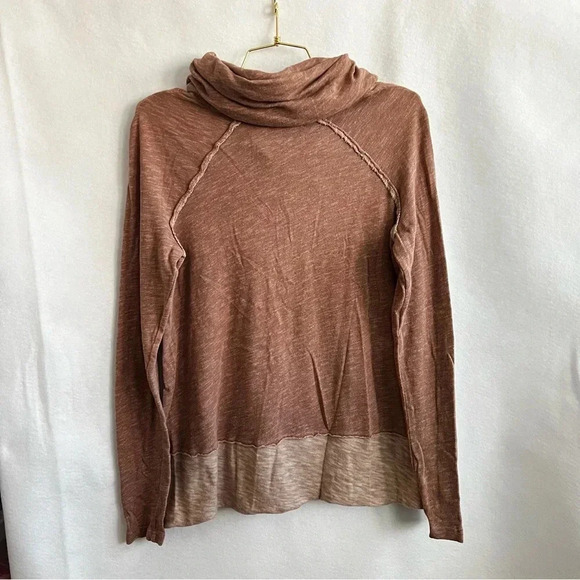 Free People Beach Cocoon Cowl Neck Pullover Heathered Brown Sz M/L Raglan Sleeve - Picture 3 of 9